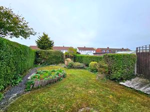 Photo 16- click for photo gallery